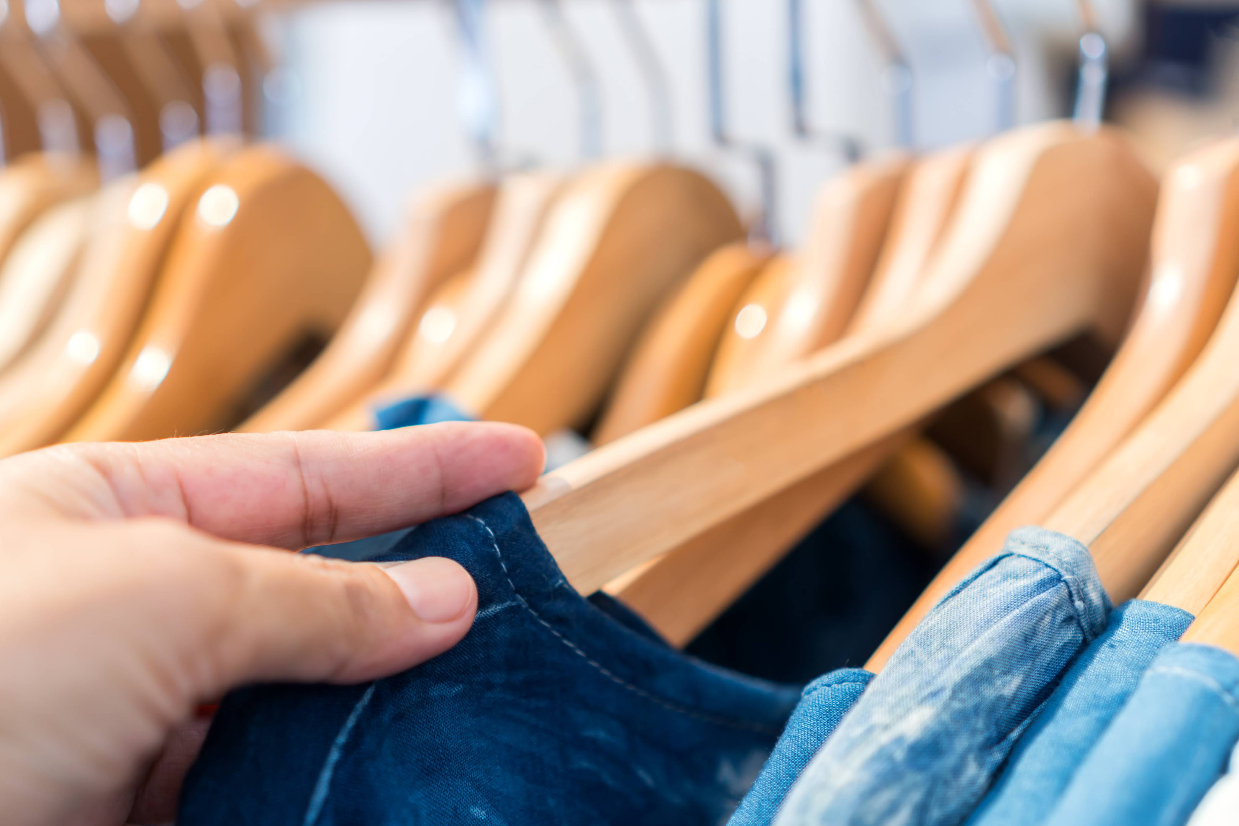 some clothing can irritate your eczema some clothing can irritate your eczema